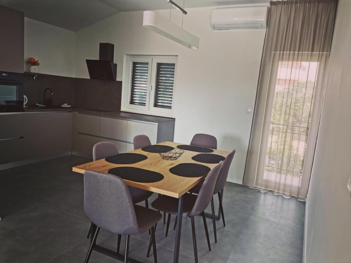 Ferienwohnung Jbl Seget Vranjica Exterior foto